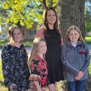 Meet your Posher, Maria